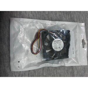 Foxconn DC Brushless Fan Model PV763DJ4 0.18A 3 Wire 80x25mm